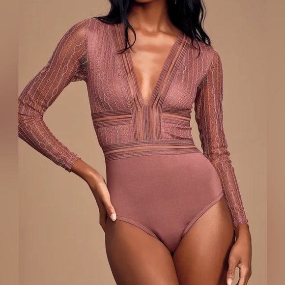 Sold - Picture 2 of 11